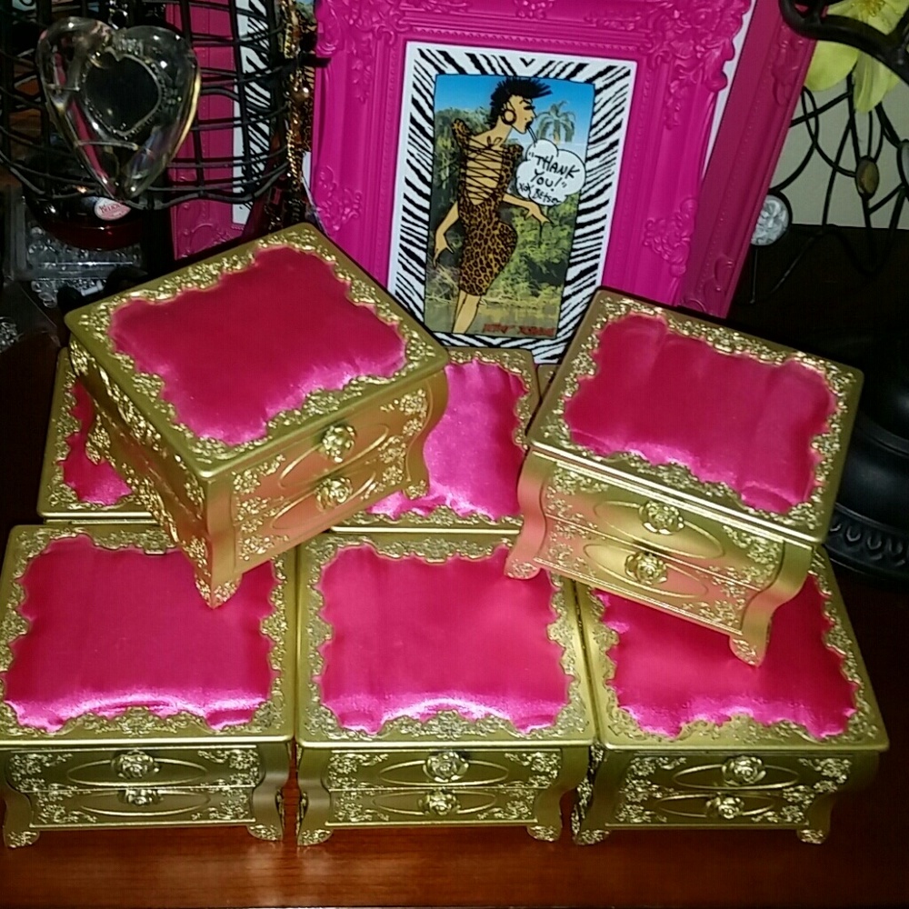 Betsey Johnson Collectable Jewelry Gold Box